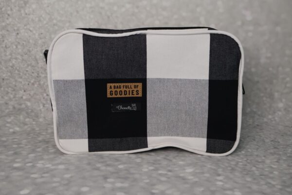 praktische und schicke Kosmetiktasche in rechteckigem Format