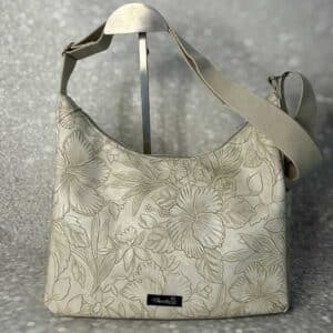 beige Tasche aus Kunstleder