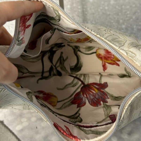 hellbeige Kunstleder-Tasche
